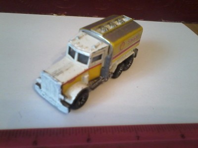 bnk jc Matchbox - Peterbilt 1981- cisterna Shell foto