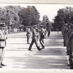 bnk foto - 1977 - Intalnirea promotiei 1952 ofiteri de artilerie