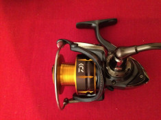 Mulineta Daiwa freams 4000 si trei lansete Crap foto