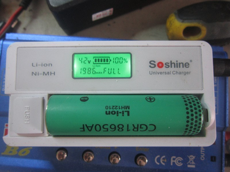 Baterii acumulatori acumulator 18650 li-ion bormasina scule etc 3.7 4.2v  volti | Okazii.ro