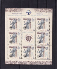 ROMANIA 2008 LP1798 a EVENIMENTE NATO COALA 8 TIMBRE +1 VIG. FOLIO ARGINT MNH foto