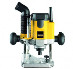 Masina de frezat 1100W cu reglaj adancime 1/46&amp;quot; DW621K DeWalt foto