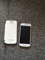 Samsung Galaxy S4 mini white,folosit stare buna,incarcator+husa noua!PRET:370lei foto