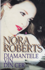 Nora Roberts - Diamantele vin din cer - 546649 foto