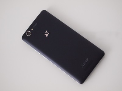 Capac spate telefon ALLVIEW P6 ENERGY ALB foto