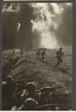 CPI (B7530) CARTE POSTALA - SOLDATI IN LUPTA, ARME