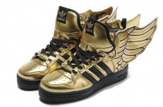 vand adidas / gheata ADIDAS JEREMY SCOTT GOLDEN WINGS --PE STOC CURIER GRATUIT ! foto