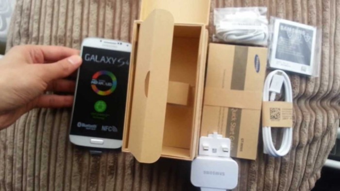 Samsung Galaxy S4 I9500 alb nou in cutie Samsung Galaxy S4 I9500 alb nou in cutie