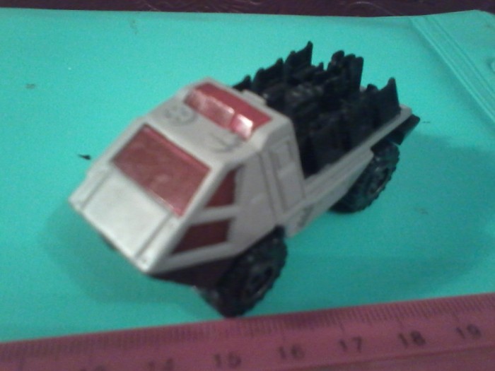 bnk jc Matchbox - Armored response vehicle - 2000