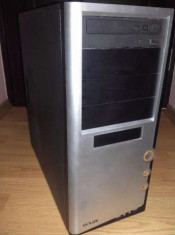 PC GAMING Intel Core 2 Quad / Gainward GTS 250 / 4 GB DDR3 / 320 GB S-ata III foto