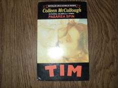 Tim de Colleen McCullough foto