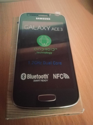 Telefon Samsung Galaxy Ace 3 S7270 nou / necodat foto