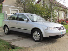 Vw Passat Highline, 1.9 TDI, an 2003 foto