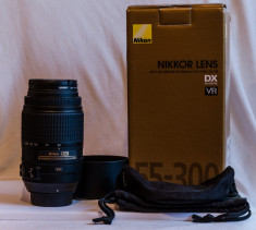 Nikon AF-S DX NIKKOR 55-300mm f/4.5-5.6G ED VRII foto