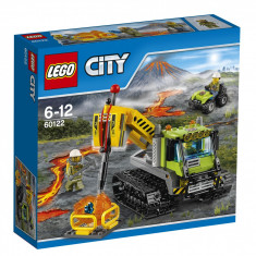 LEGO City Tractor cu senile pentru vulcan foto