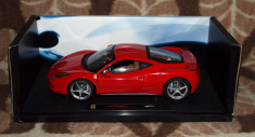 Ferrari 458 Italia 1/18 foto