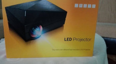 Projector Led Tv+ EZCast foto
