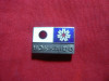 Insigna Expozitia Hokkaido 1982 , L= 2,4 cm ,metal si email