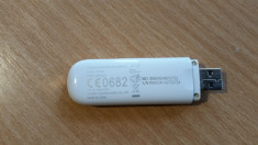 Modem USB 3G HUAWEI K3765 LIBER DE RETEA foto