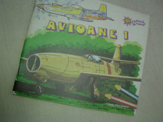 CARTE DE COLORAT, PERIOADA COMUNISTA-AVIOANE foto