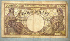 A1159 BANCNOTA-ROMANIA-2000 LEI- 10 OCTOMVRIE 1944-SERIA2983-starea care se vede foto