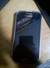 Vand telefon Samsung Galxy Trend Lite. foto