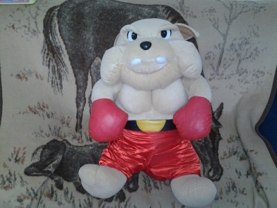 Buldog Box Gigant 63 cm jucarie copii foto