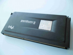 Procesor Intel Pentium II DESCHUTES 333MHz 512K fsb 66 SL2KA slot 1 foto