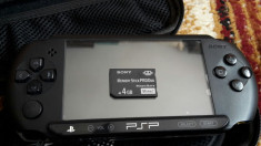 PSP+card 4GB+husa+16 jocuri+incarcator foto