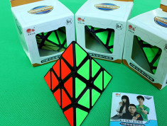 Cub Rubik - CycloneBoys Profesional Pyraminx V1 cube foto