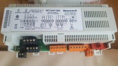Controller + Termostat perete Honeywell w7754p1000 produs nou foto