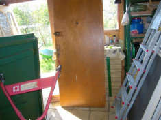 Usa de intrare in apartament, rama si placaj din lemn, FARA TOC, 203.5x80.5x4 cm foto