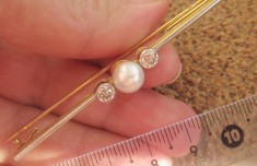 ***Brosa Art Deco aur 14 k cu perla si diamante* ** foto
