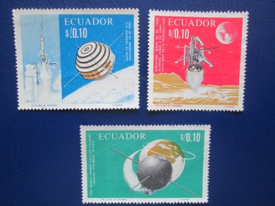 TIMBRE ECUADOR=SERIE =MNH foto