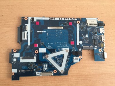 Placa de baza defecta acer aspire E1 - 521 A127 foto