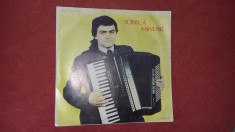 IONICA MINUNE - ACORDEON , VINIL FARA ZGARIETURI . foto