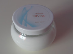 Crema de corp Divine - 250 ml - varianta originala Oriflame foto