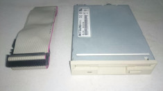 Unitate Floppy Disk - Mitsumi D63119 / Cablu IDE FLOPPY foto