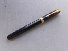 Stilou PARKER SONNET Laque Black placat cu aur Made in France N nu Montblanc foto