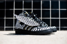 Adidas Jeremy Scott Wings Opart - marimea 41 1/3 foto