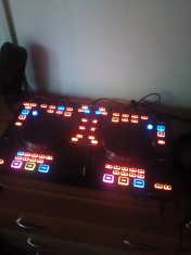 Behringer CMD Studio 4a foto