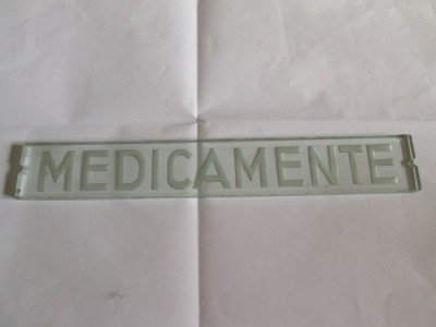 RARITATE! DECOR DIN STICLA GROASA GRAVATA DE 9 MM PENTRU MEDICAMENTE ANII 30 foto
