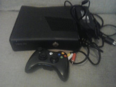 Consola XBOX 360 S 4 GB - SLIM foto