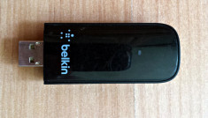 Stick adaptor USB wireless Belkin F74101 foto