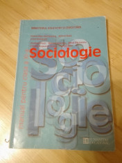 Manual sociologie clasa a 11-a foto