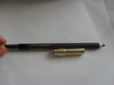 Estee Lauder Double Wear Stay In Place Creion de Ochi foto