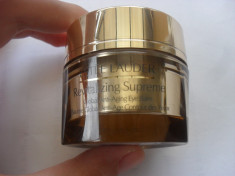 Estee Lauder Revitalizing Supreme Anti-Aging Eye Balm 15 ml foto