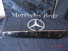 Mercedes C Class W204, Ornament crom usa stanga fata foto