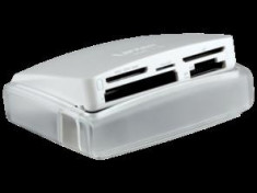 25-in-1 Multi Card Reader USB 3.0 foto