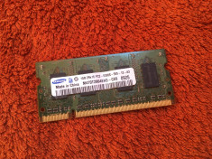 Memorie RAM laptop 1GB DDR2 Samsung M470T2864EH3-CE6 ( 667 MHz ) foto